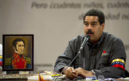 Trả nợ, dự trữ ngoại tệ của Venezuela sẽ âm ảnh 1